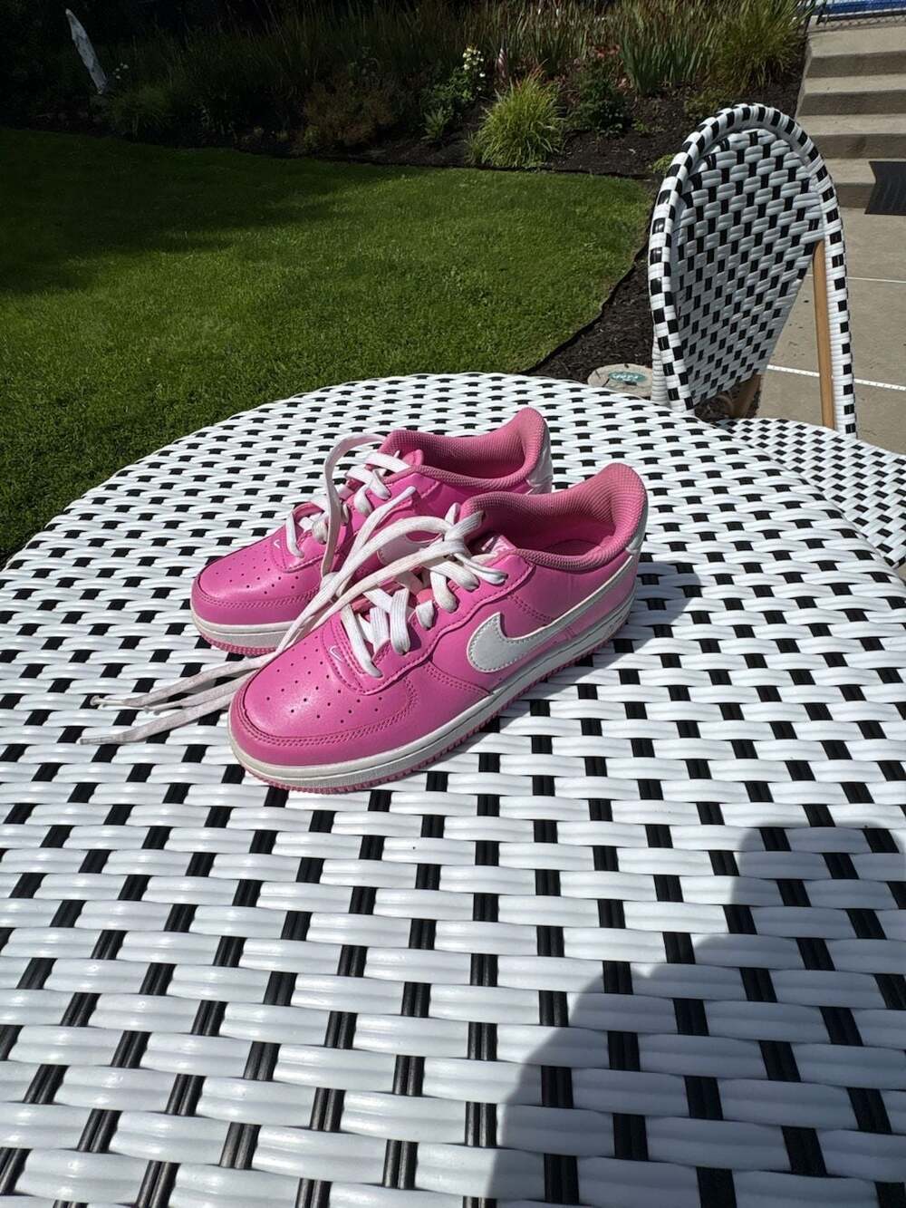 Nike Air Force 1 Easy On Playful Pink/White Low Sneakers, Size 5Y